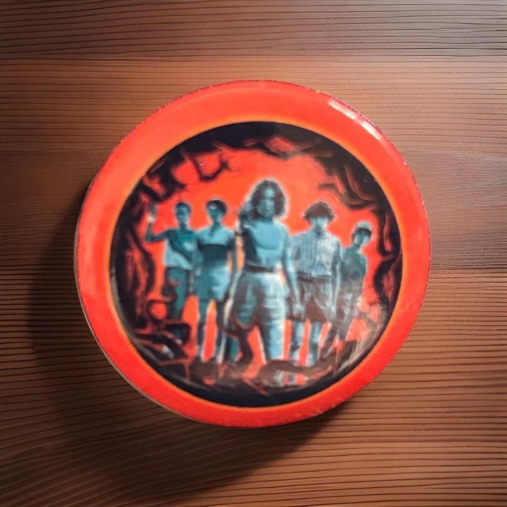 Stranger Things Netflix‎ Button Pin